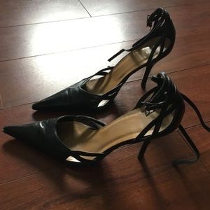 Women's size 7 pointed toe heels